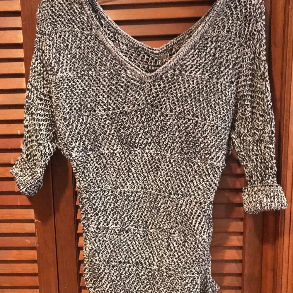 EXPRESS KNIT TOP XS NWOT - Picture 4 of 7